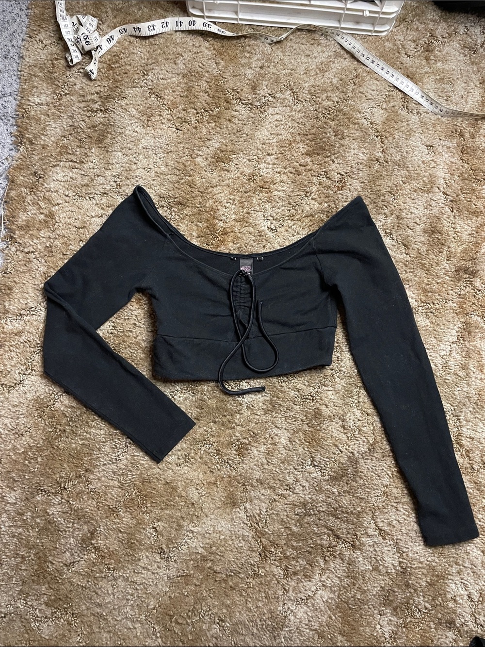 Victoria’s Secret Black Long Sleeve Cropped Shirt Size XS